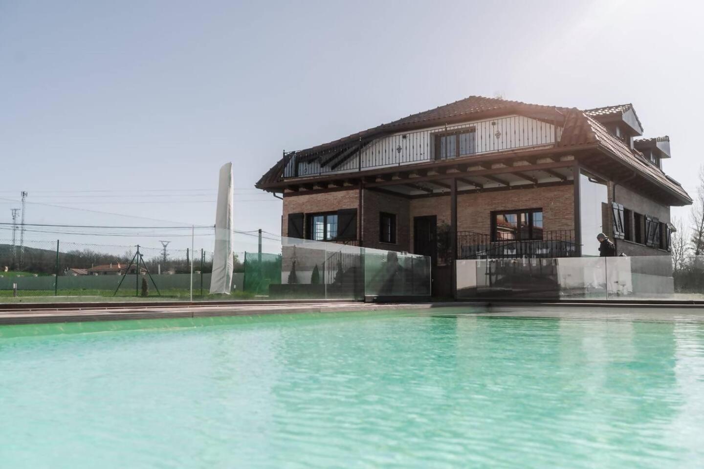 Burgo Casa Rural Camino Blanco מראה חיצוני תמונה